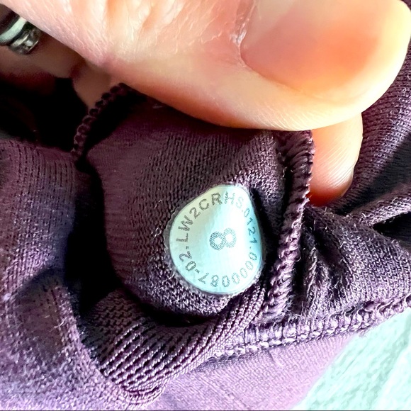 🧘🏽‍♀️NWOT LULULEMON Flow Y Nulu Bra - Size 8 - Picture 11 of 14